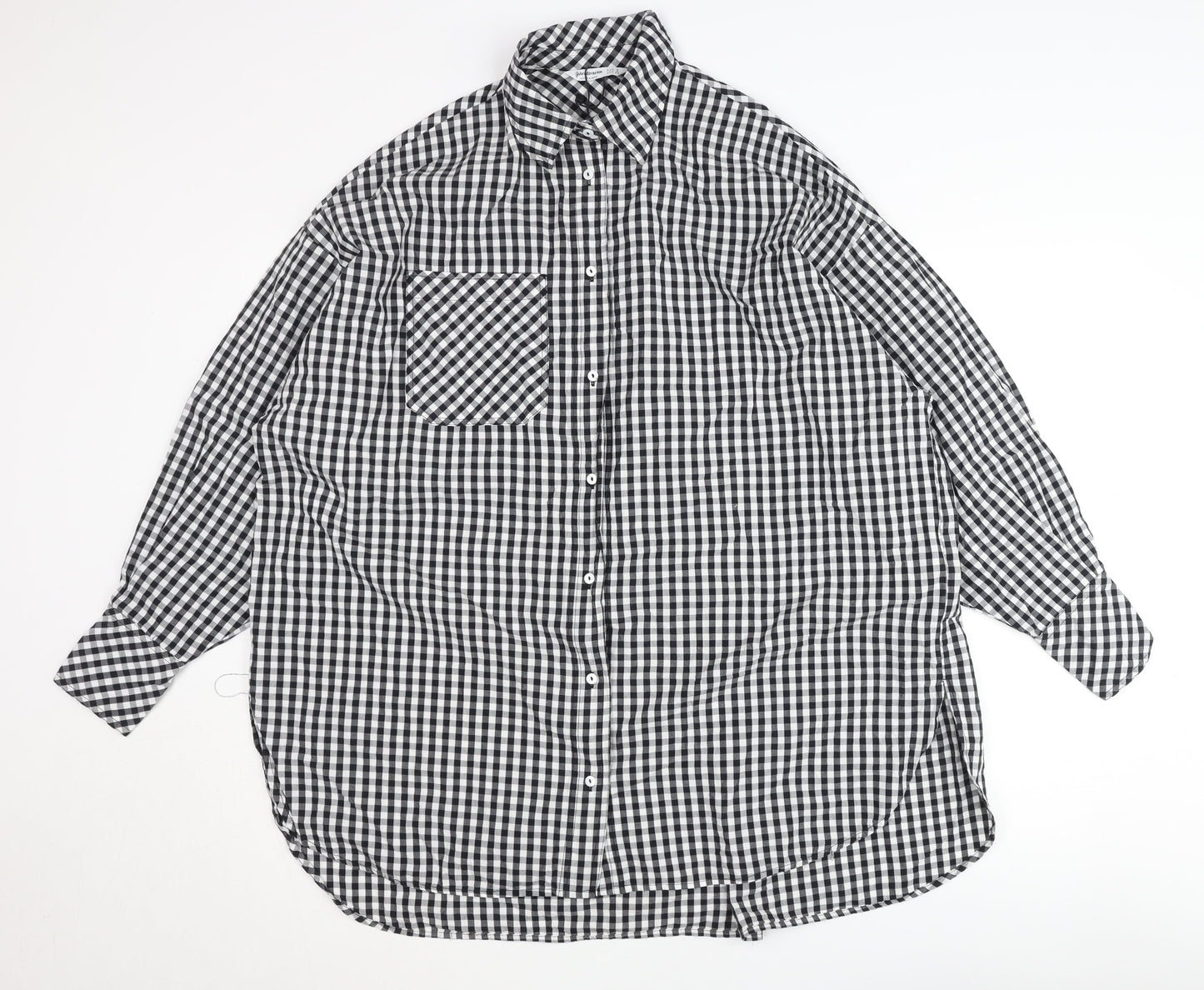 Stradivarius Women's Black Check Button-Up Shirt, S