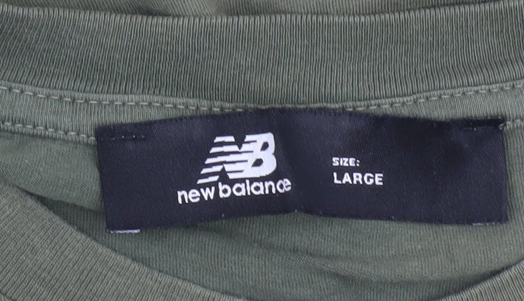 New Balance Men's Green T-Shirt - Size L
