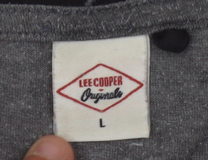 Close-up detail of Lee Cooper Men's L Black Grey Long Sleeve T-Shirt