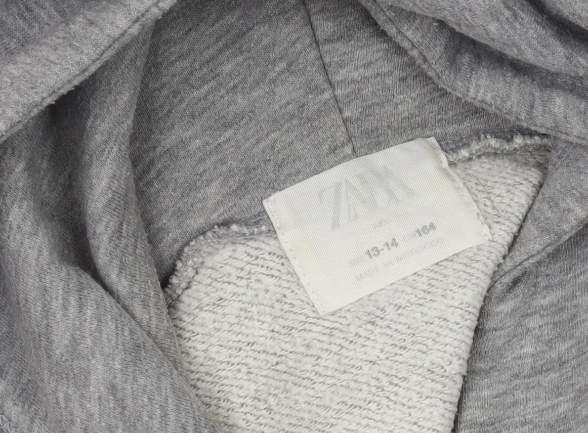 Close-up detail of Zara girls’ grey pullover hoodie 13-14 y california print