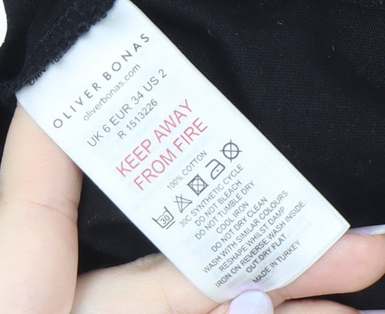 Oliver Bonas Women's Black Size 6 Basic T-Shirt