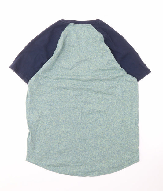 Hollister Men's Blue Colourblock Crew Neck T-Shirt - Size S