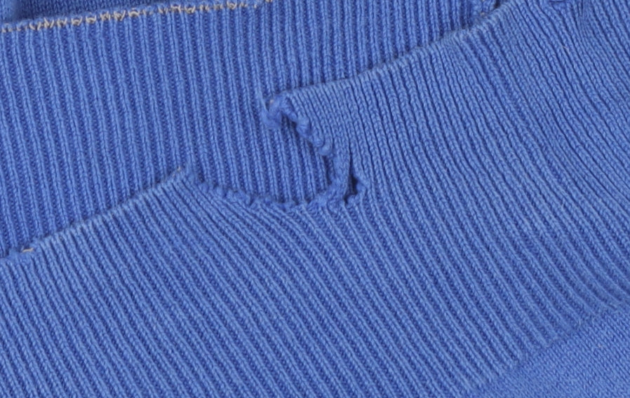 Fred Perry Men’s Blue V-Neck Pullover Jumper L