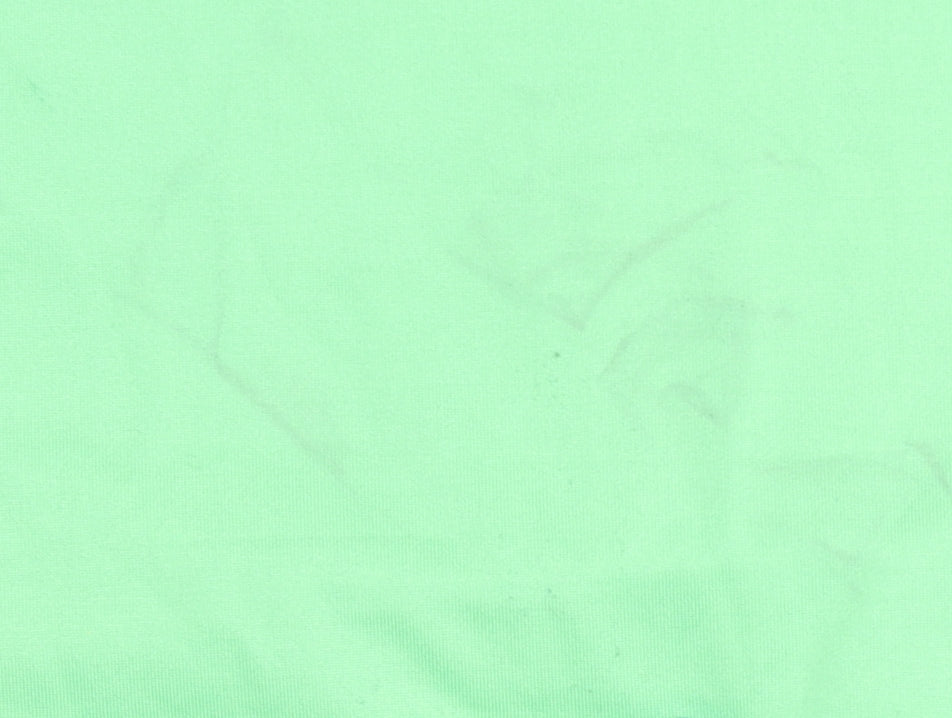 hummel Men's Green T-Shirt Size M - Activewear Jersey