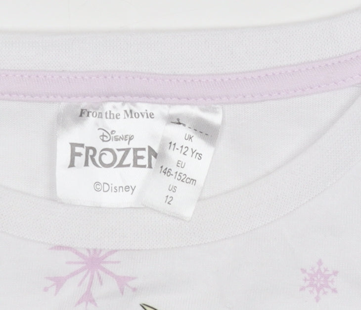 Close-up detail of Disney Frozen Elsa girls’ white t-shirt 11-12 years long sleeve