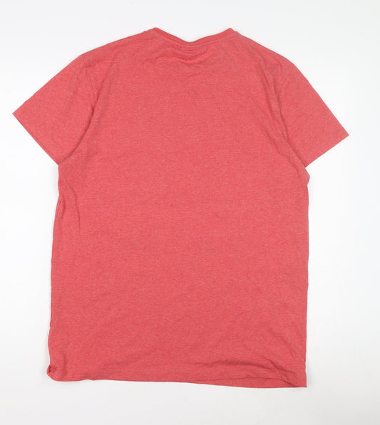 Coca-Cola Men's Red Christmas T-Shirt Size L