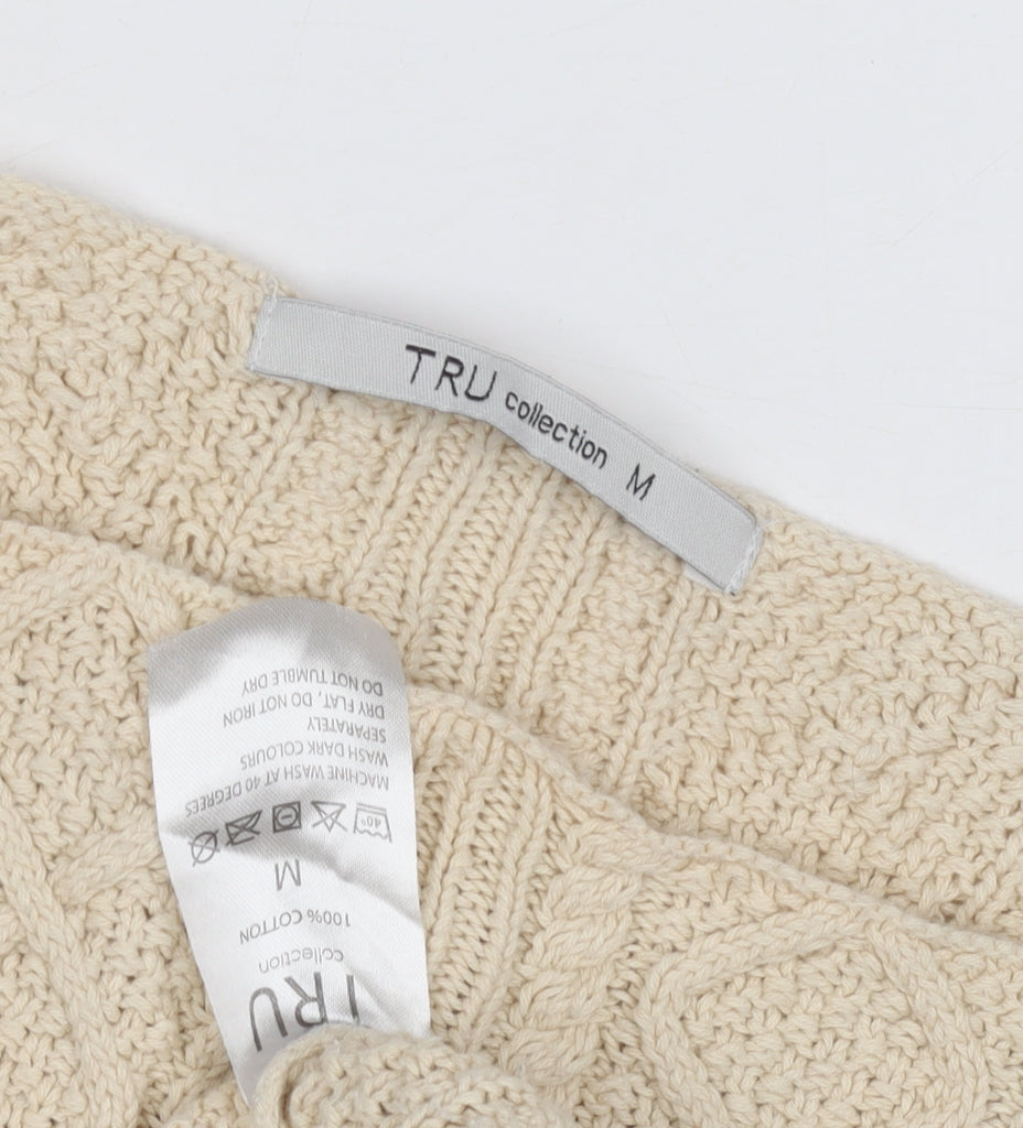 Close-up detail of TRU Collection Women's Beige jumper M