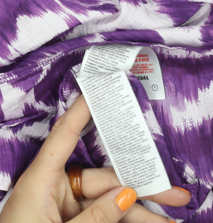 JD Williams Women's Purple Geometric Top Size 18