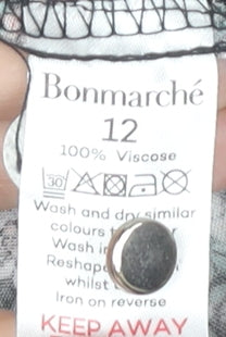 Close-up detail of Bonmarché Women’s Floral Viscose Top, UK, size UK 12