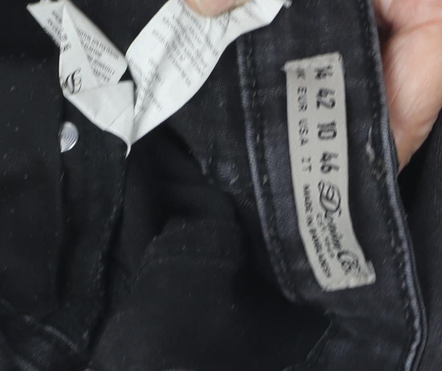Close-up detail of Denim Co. Women's Black Skinny Jeans, size 14