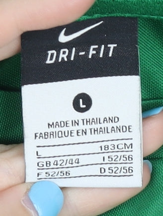 Brand and care label for Nike Men's Green Athletic Jersey T-Shirt