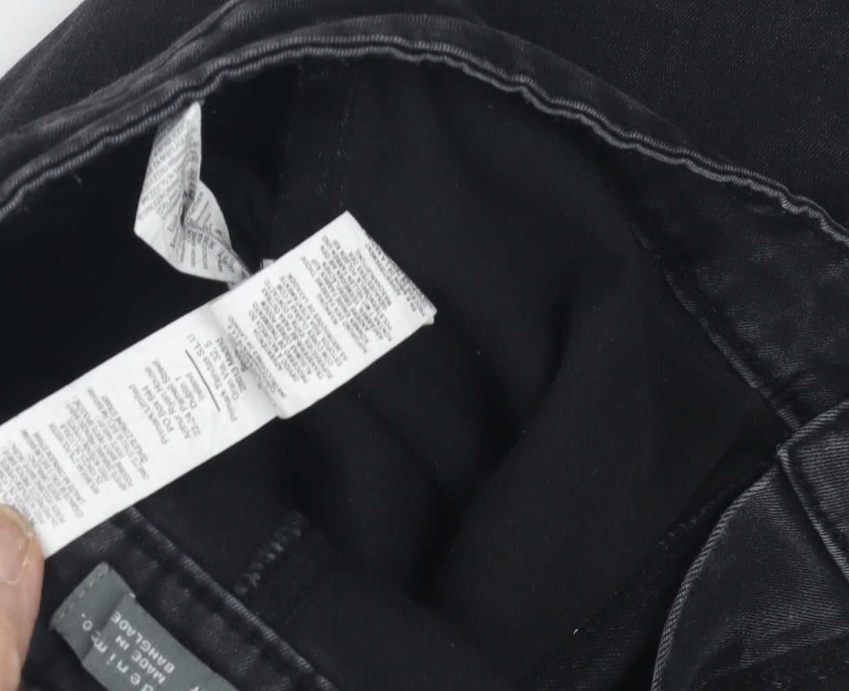 Close-up detail of Denim Co. Women's Black Skinny Jeans, Medium, Stretch Denim