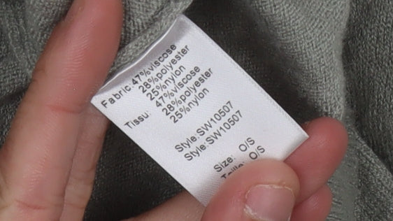 Brand and care label for Elan Women's Grey Star jumper, One Size
