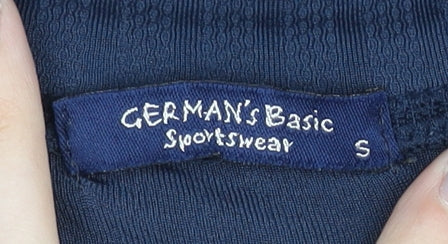 Brand and care label for GERMAN'S Men's Blue Basic T-Shirt, size S, Activewear