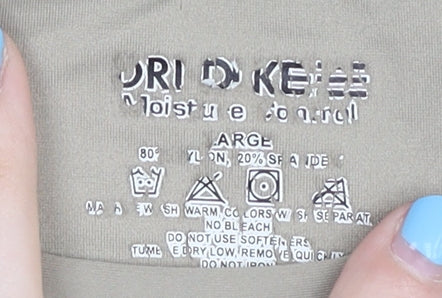 Close-up detail of Men's Beige Nylon Spandex T-Shirt, L