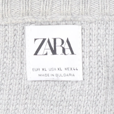 Close-up detail of Zara Men's Grey XL Crew Neck jumper