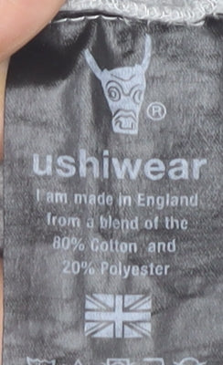 Brand and care label for Ushi Men's Grey M Sweat Shorts - Comfy & Stylish