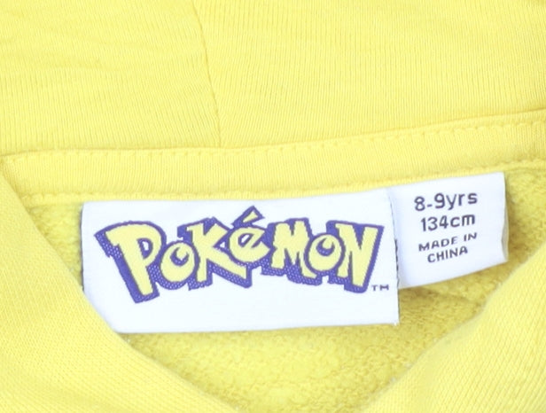 Brand and care label for Pokémon boys’ yellow pullover hoodie 8-9 years