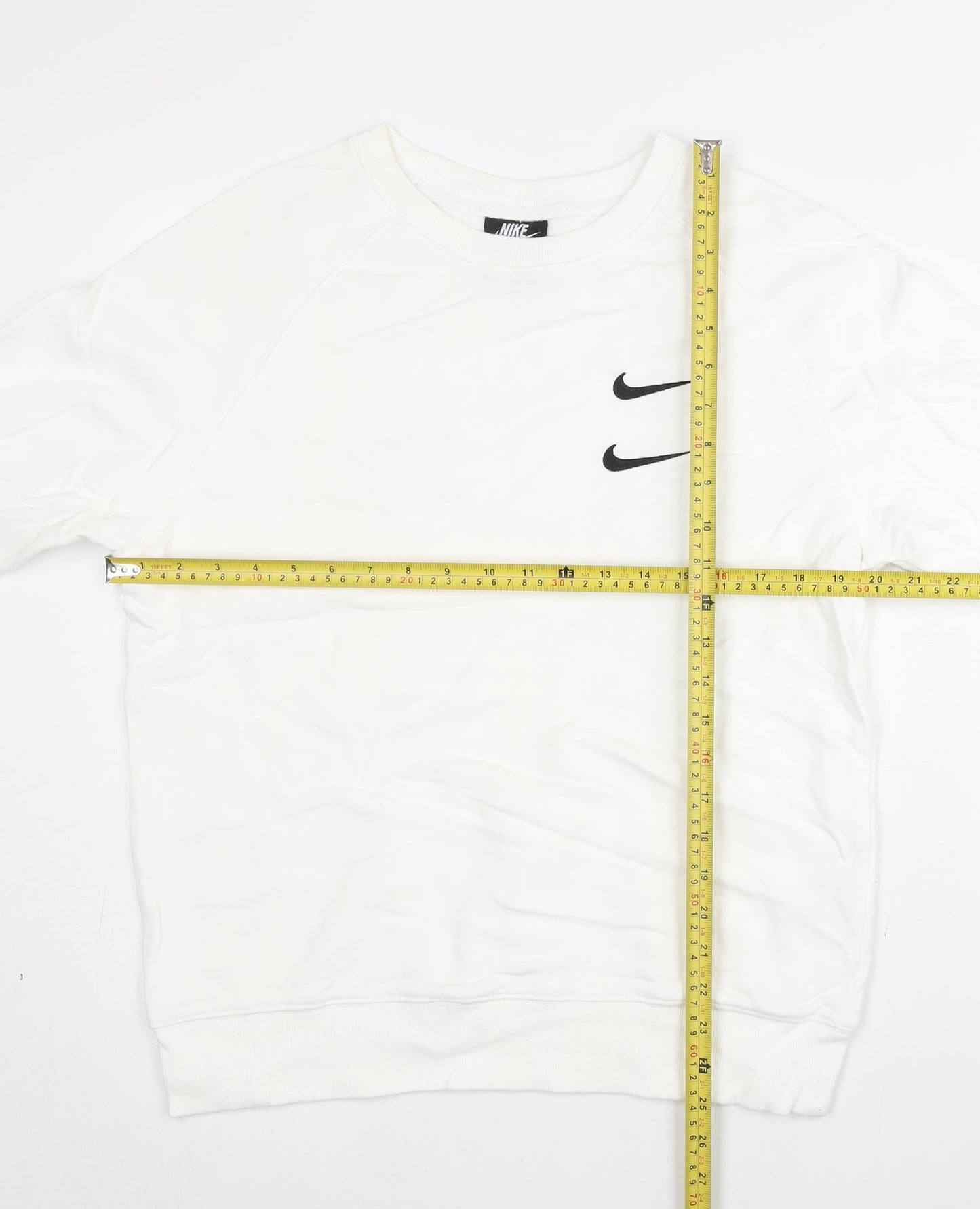 Nike Men's White L Pullover Sweatshirt Logo Graphic Sports Jersey