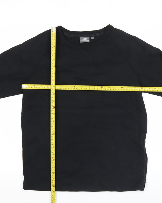New Balance Men's Black Pullover Sweatshirt M Crew Neck Logo Zip