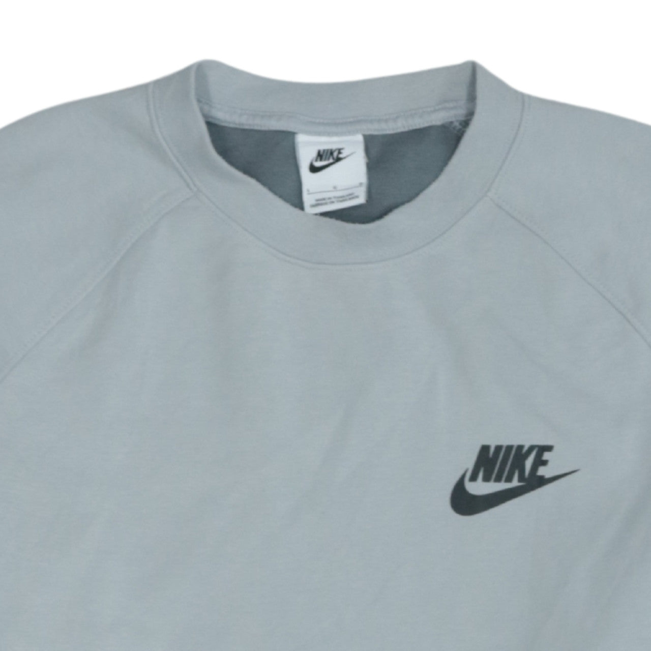 Nike Men’s Grey Logo Pullover Sweatshirt Size M Crew Neck Long Sleeve