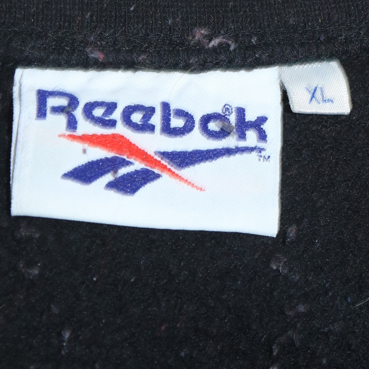 Reebok Mens XL Black Pullover Sweatshirt Vintage Logo Embroidered Sportswear