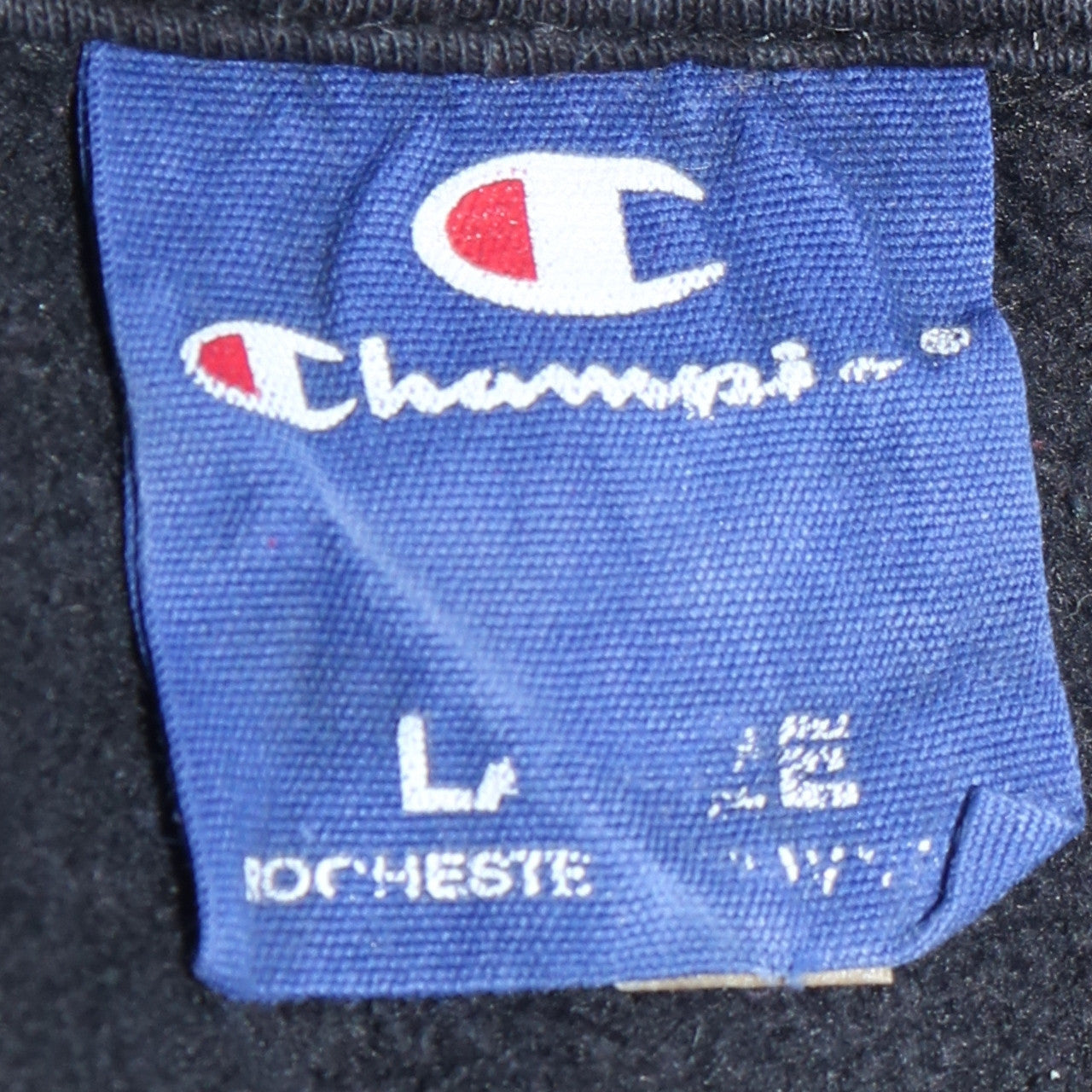 Champion Men’s Black Pullover Hoodie L Logo Embroidered Sportswear