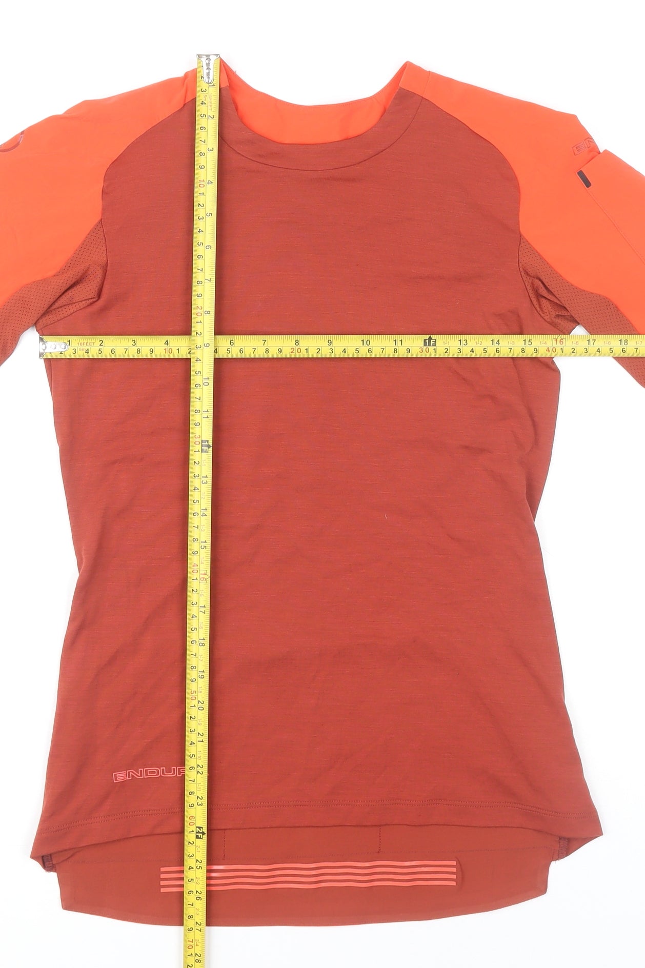 Endura Womens Red Cycling Jersey S Short Sleeve Athletic Fit