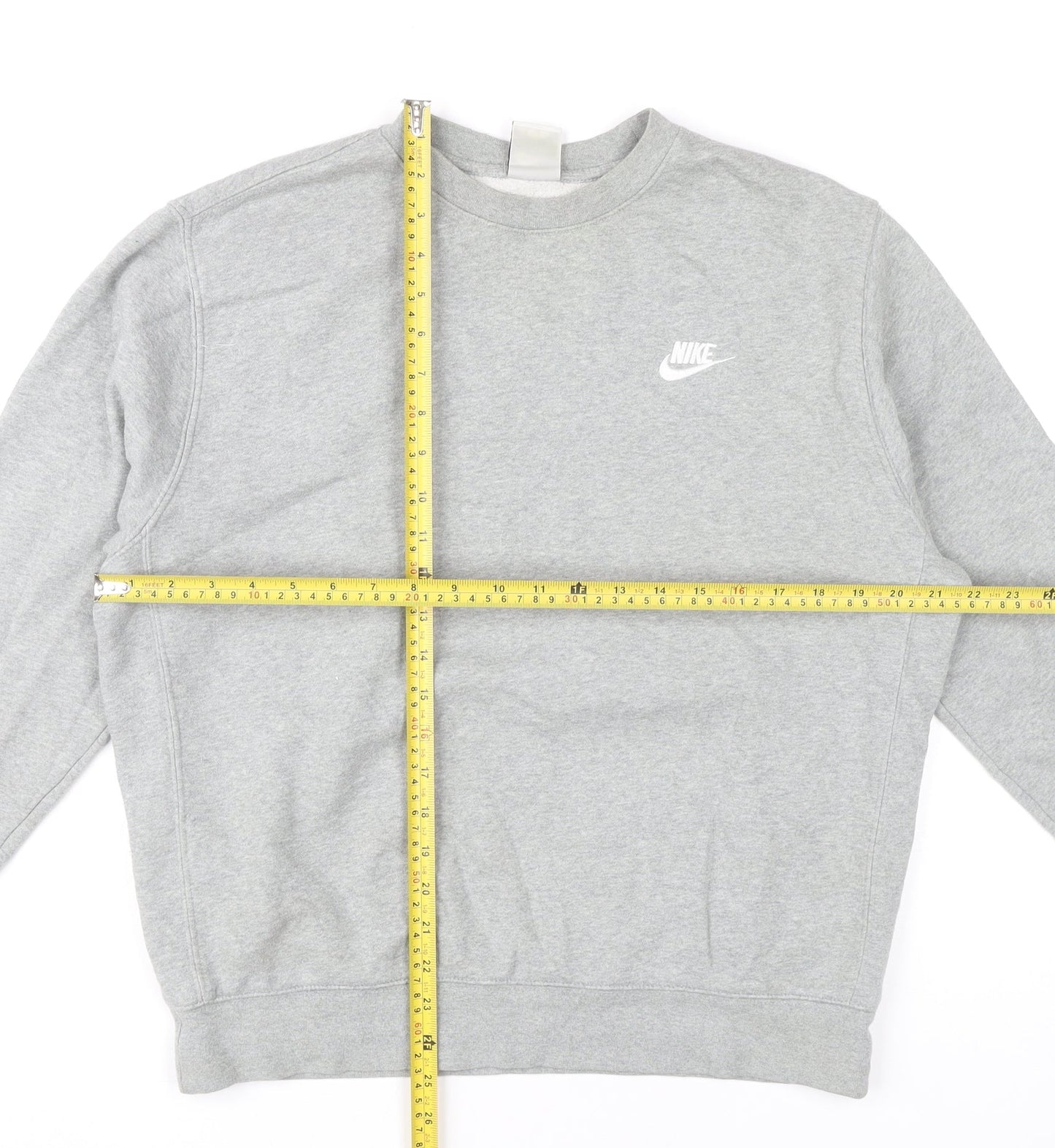 Nike Men’s Grey Crew Neck Pullover Sweatshirt Size M Regular Fit