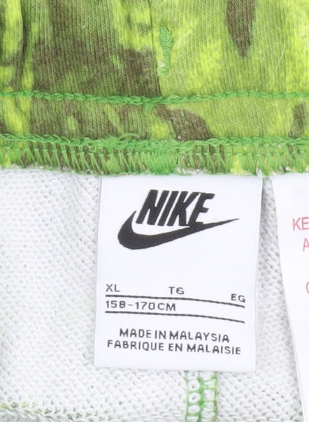 Nike Boys Green XL Athletic Shorts Camouflage Print Elastic Waist
