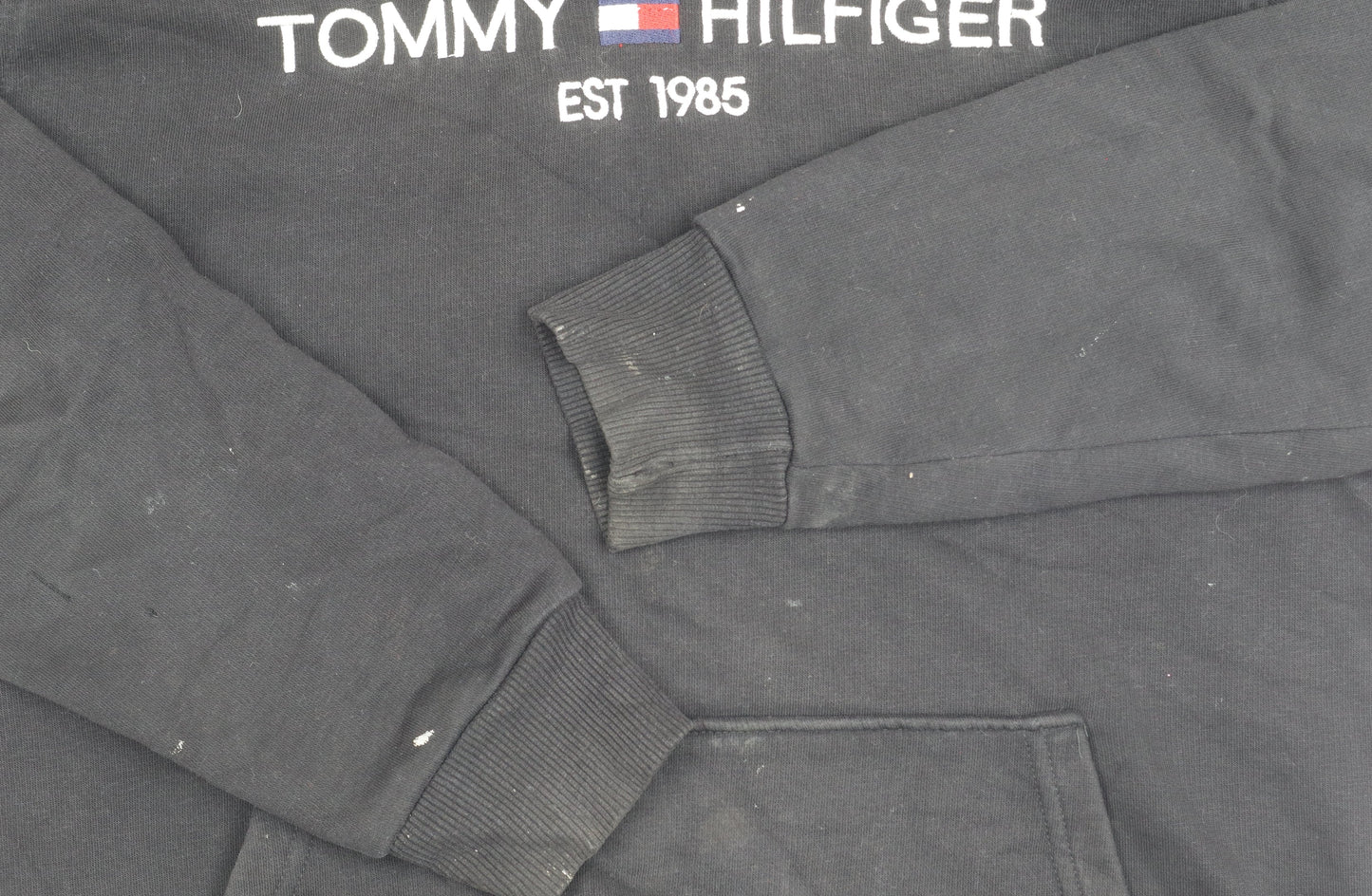 Tommy Hilfiger Men’s Black Pullover Hoodie L Embroidered Logo
