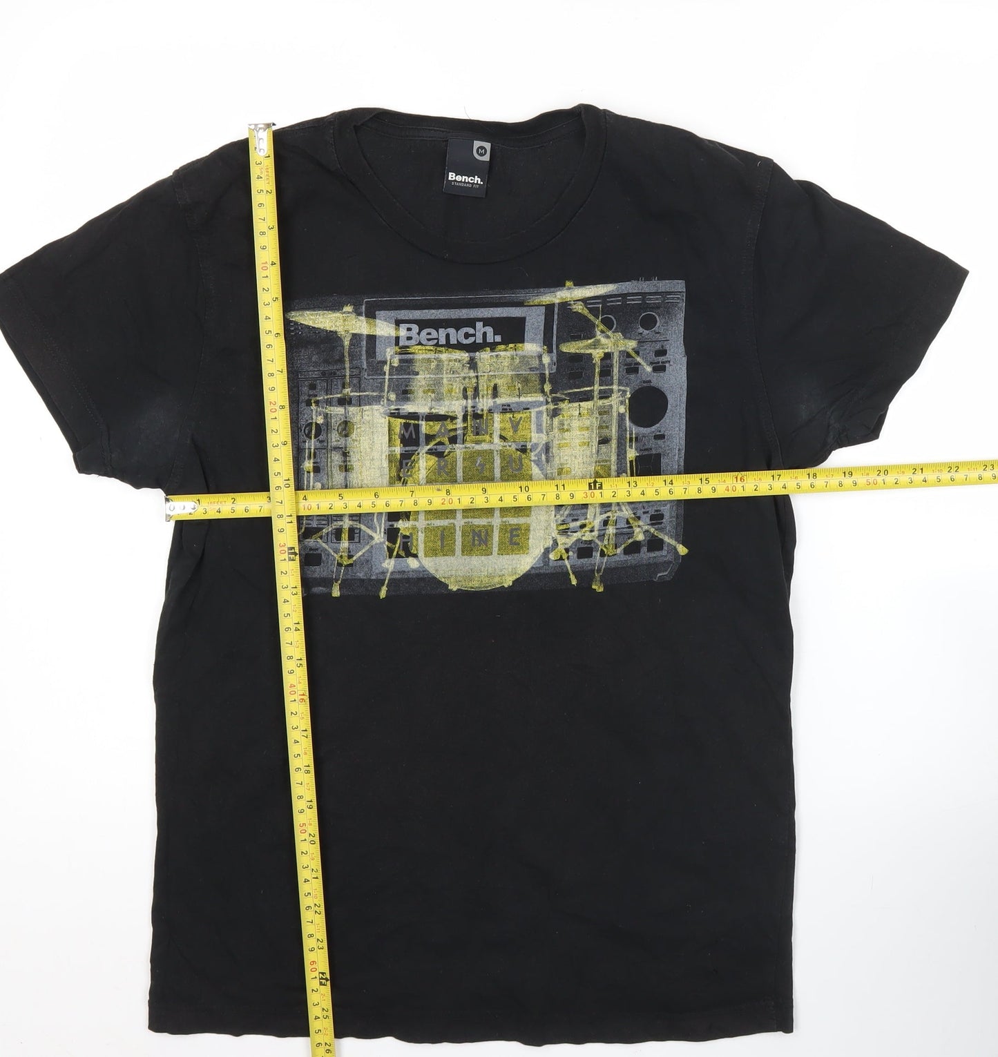 Bench Men’s Black Graphic Band Music T-Shirt Size M Short Sleeve