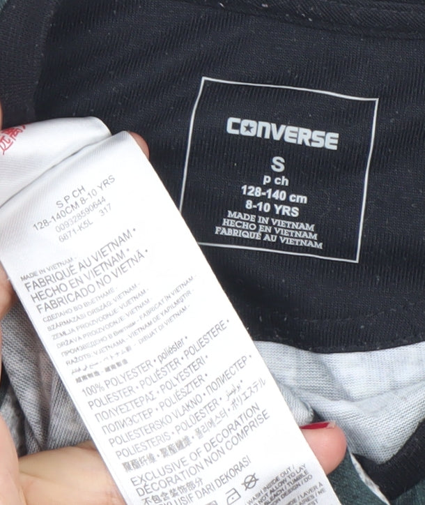 Brand and care label for Converse girls’ black graphic logo t-shirt 8-10 years casual crew neck
