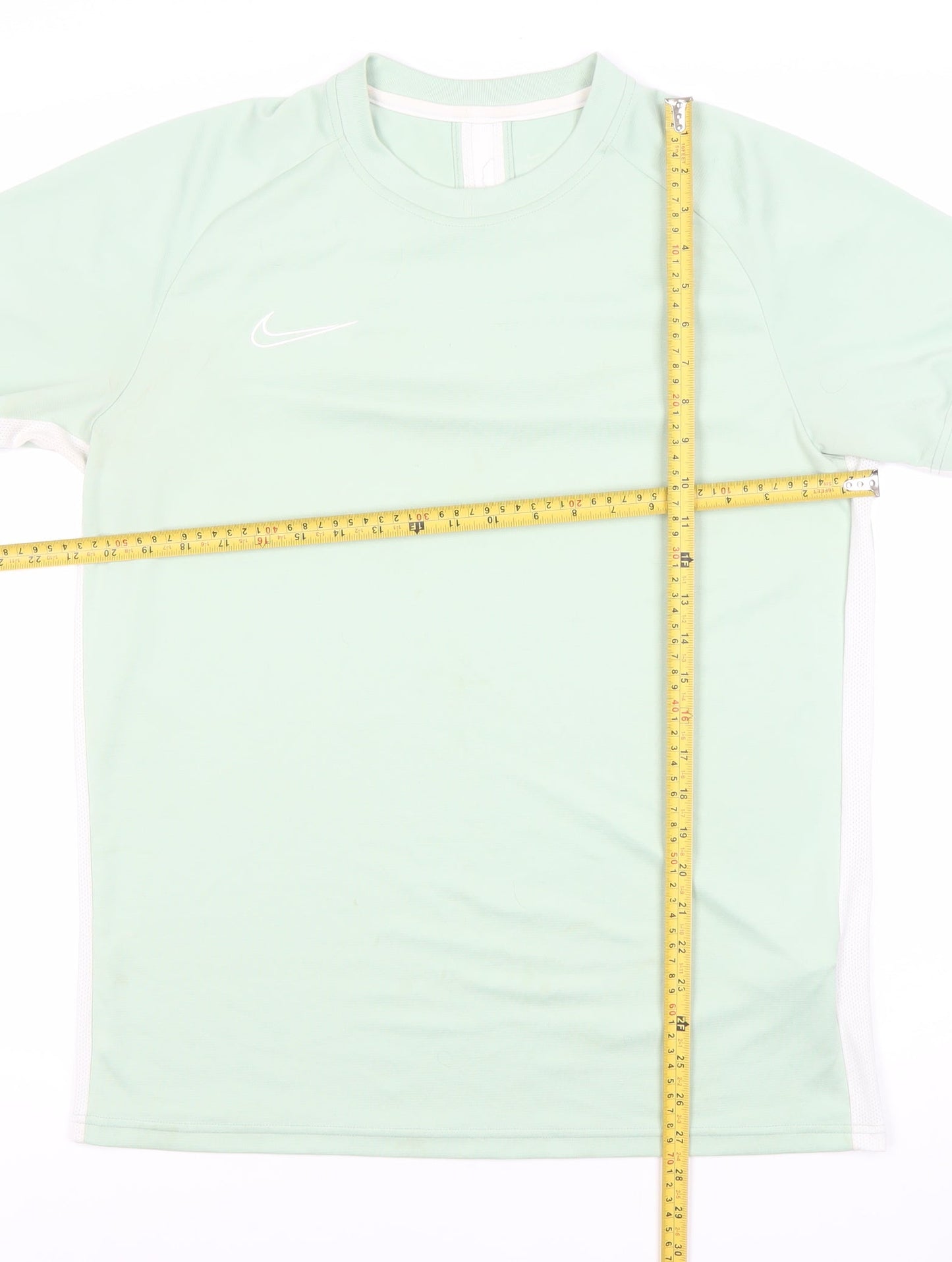 Nike Men’s Green Short Sleeve Football Training T-Shirt Size L