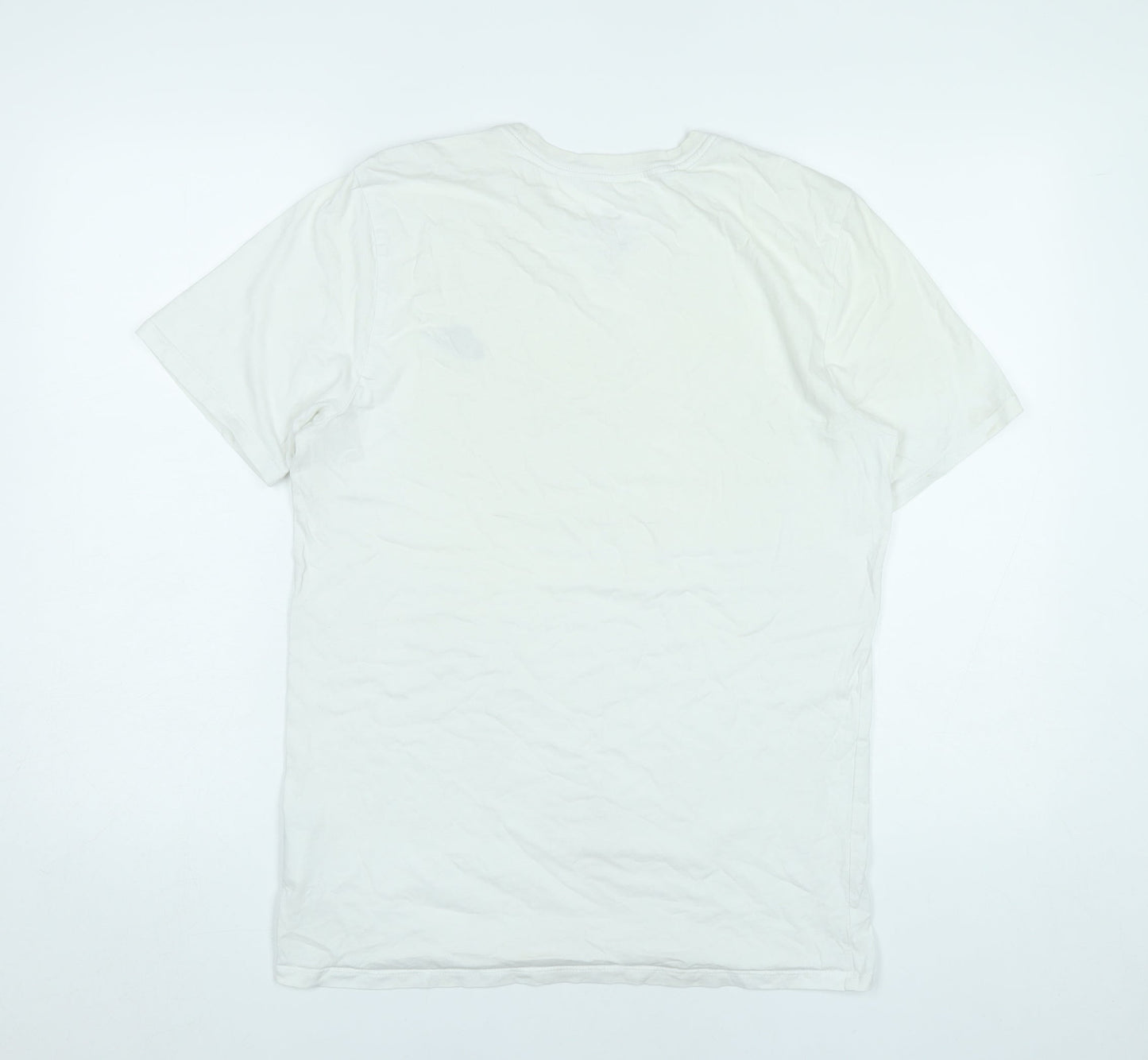 Nike Men's White Medium Athletic Fit Cotton Logo T-Shirt