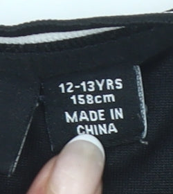 NBA Boys Black Los Angeles Lakers James 23 Basketball T-Shirt 12-13 Yrs