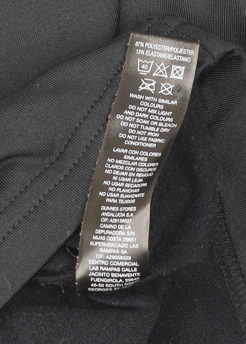 Additional view of St. Bernard Dunnes Stores Men’s Black XL 1/2 Zip Pullover Sweatshirt