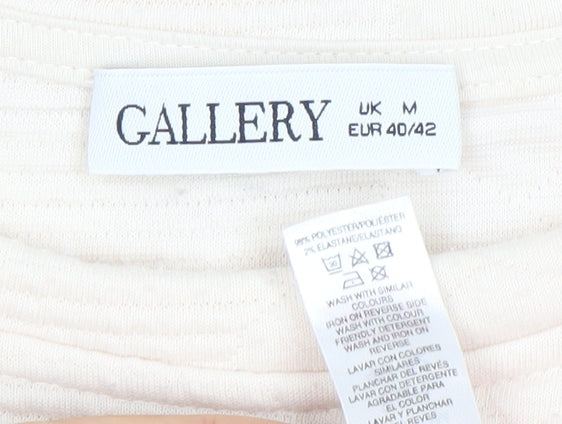 Brand and care label for Gallery Women Ivory Long Sleeve Pullover Sweatshirt Medium