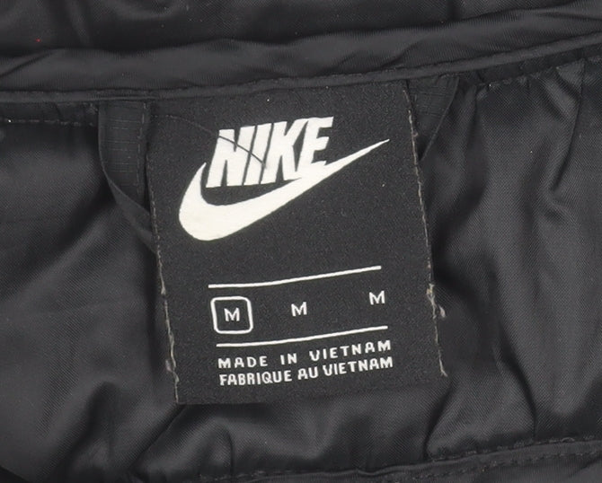 Nike Men's Black M Hooded Puffer Jacket with Zip Pockets