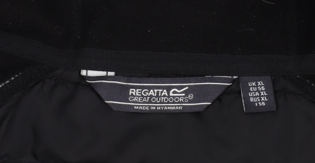 Regatta Men's Black XL Softshell Hooded Outdoor Jacket