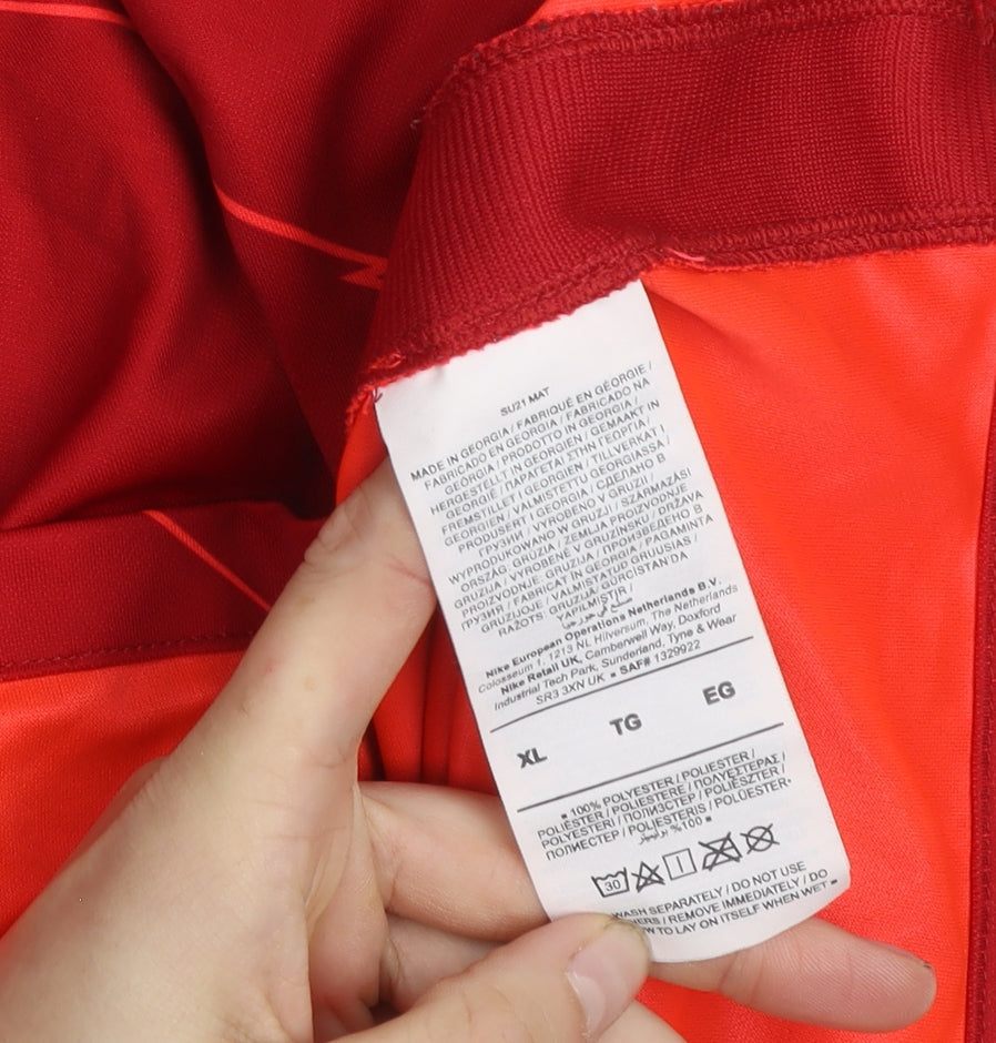 Nike Men’s Red Liverpool FC Dri-FIT Football Jersey XL