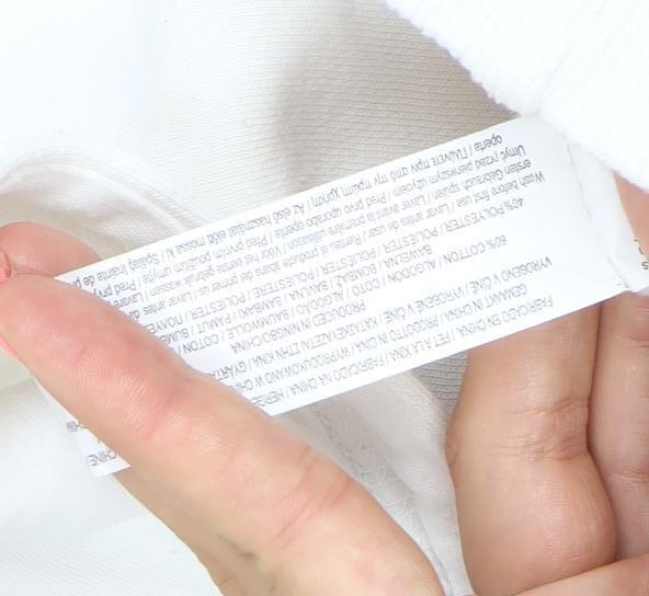 NBA Boys White Chicago Bulls Pullover Hoodie 9-10 Years Cotton Blend