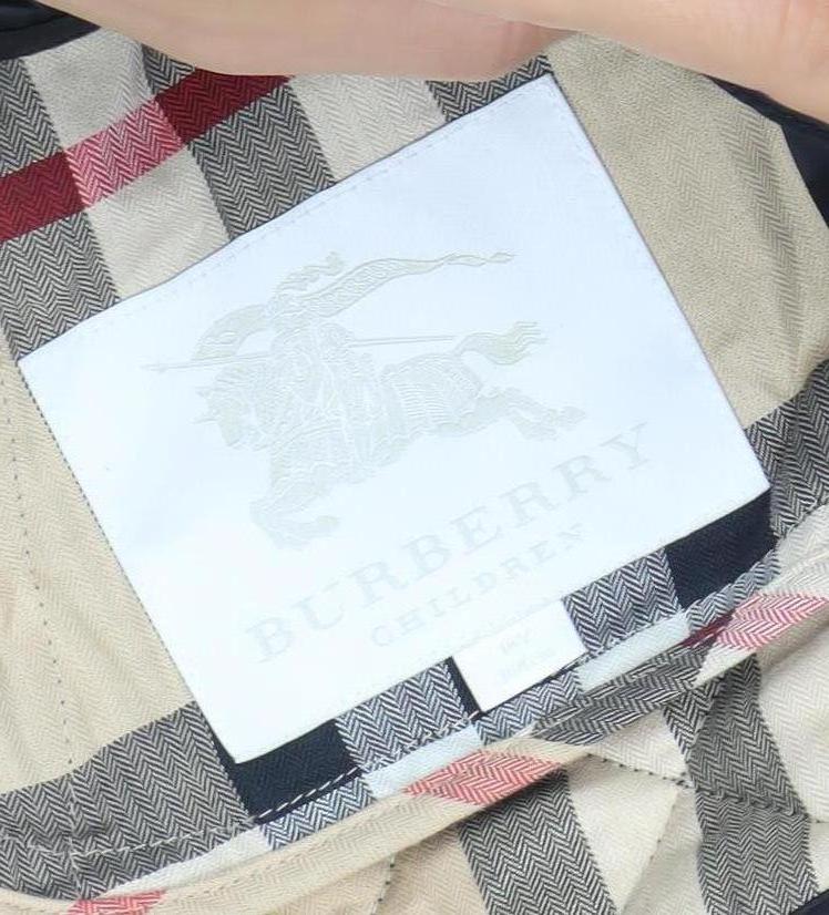 Burberry Women Black Quilted Mid-Length Jacket Size 10