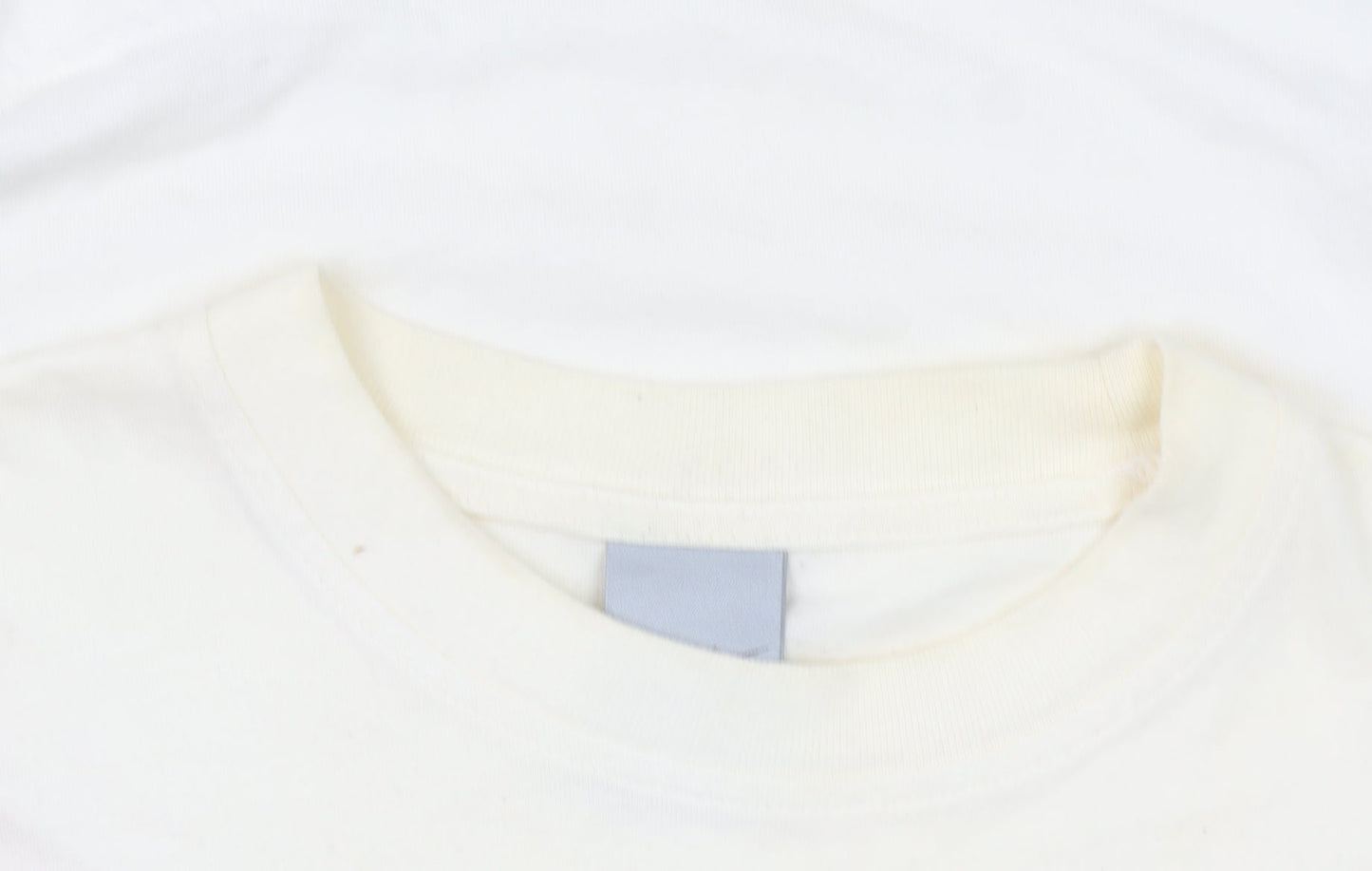 Nike Men's Beige Arsenal Highbury 1913-2006 Graphic T-Shirt Size S