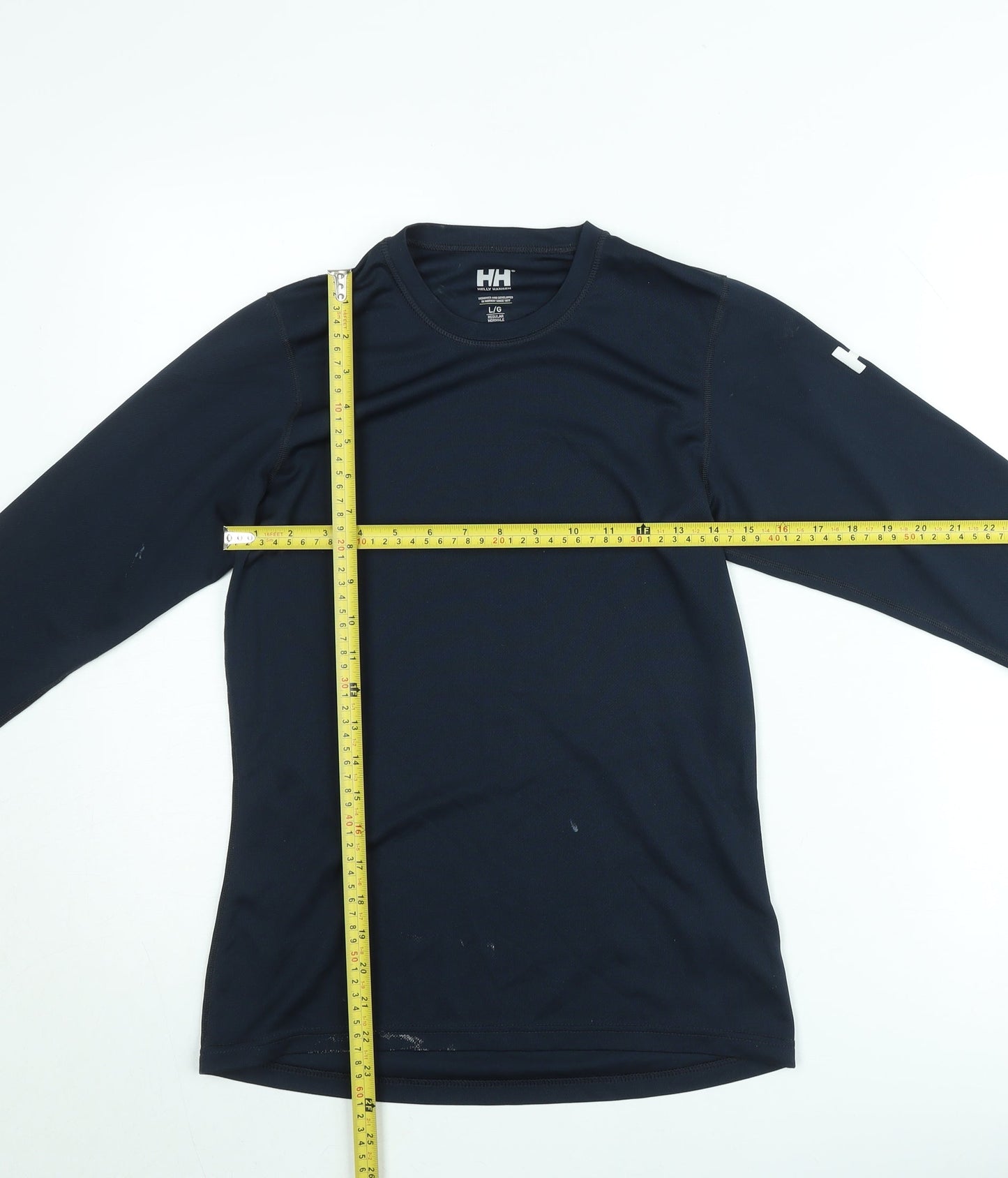 Helly Hansen Men’s Black Long Sleeve Performance Top L Regular Fit