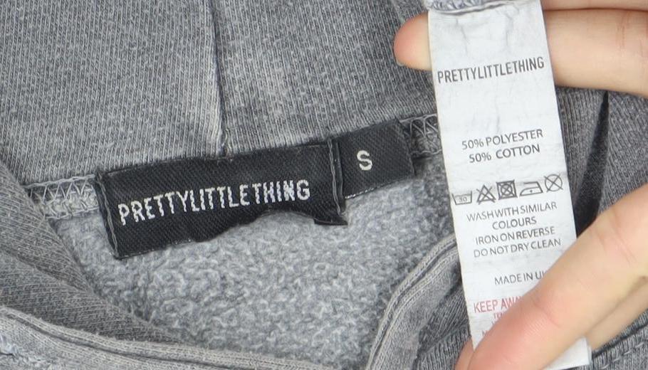 PrettyLittleThing Women's Grey S Pullover Hoodie with Worldwide Print