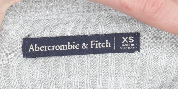 Abercrombie & Fitch Women's Grey XS Cropped Ribbed Button-Up Top