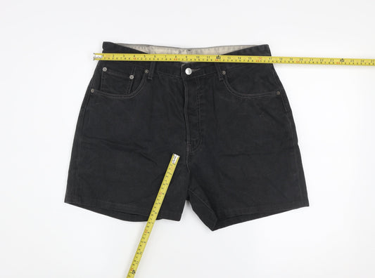 Levi’s Men Black Denim Shorts Size 36 Classic 5-Pocket Cotton