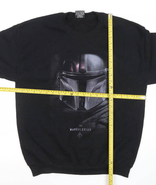 Back view of Absolute Cult Men's Black The Mandalorian Pullover Sweatshirt M
