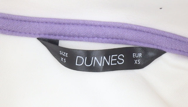 Brand and care label for Dunnes Women Ivory XS 1/4 Zip Fleece Sweatshirt Pullover